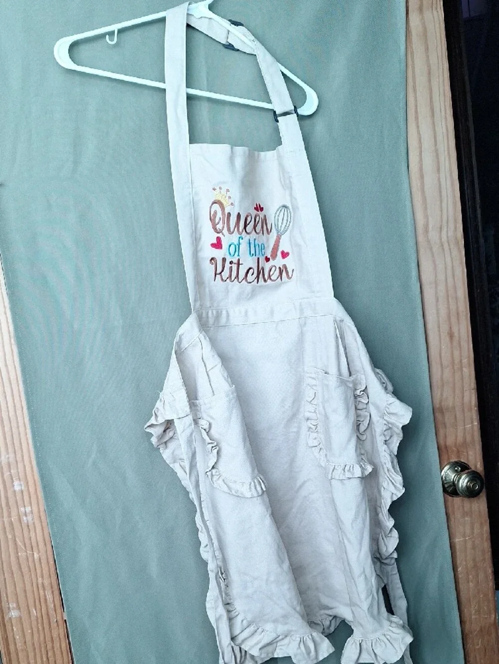 Queen of the Kitchen Embroidered Apron - Cream
